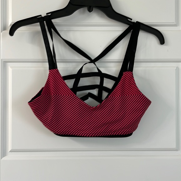 Forever 21 Other - Forever 21 Sports Bra